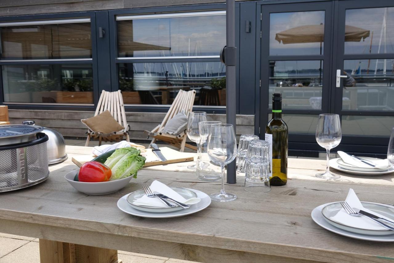 Dock Hotel Stellendam Eksteriør bilde